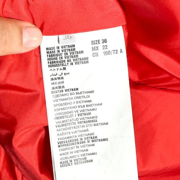 Miu Miu Quilted Down Puffer Jacket Red Black Belted Coat EU 36 - Picture 7 of 9